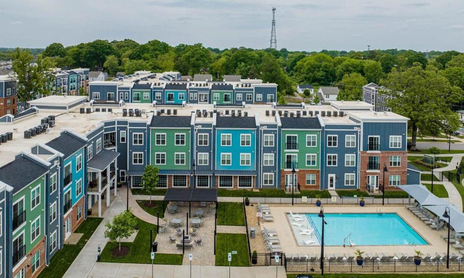 Apartment Landing At Pine 25 North End - 1 Bedroom In Tryon Hills *