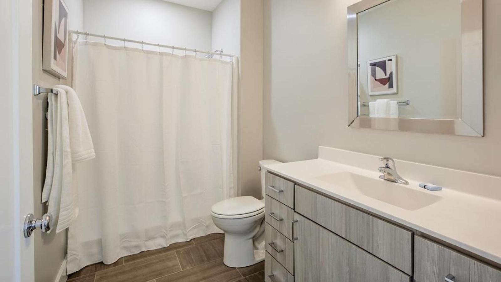 Landing At Pine 25 North End - 1 Bedroom In Tryon Hills *